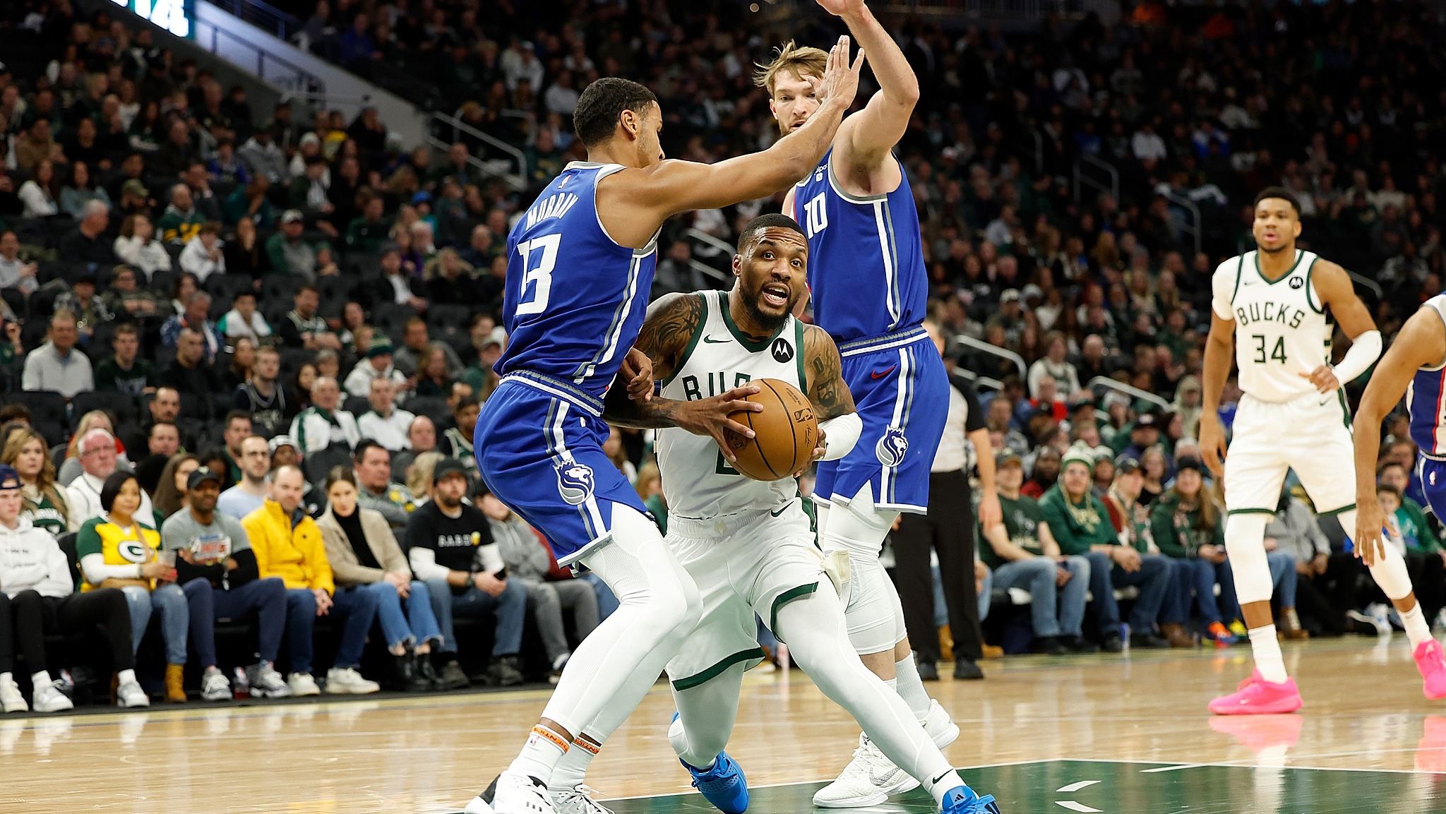 密尔沃基雄鹿止住颓势布鲁克林篮网集结日豪取连胜,网友:今夜欧篮联传出新动向的简单介绍 密尔沃基雄鹿止住颓势布鲁克林篮网集结日豪取连胜,网友:今夜欧篮联传出新动向的简单介绍